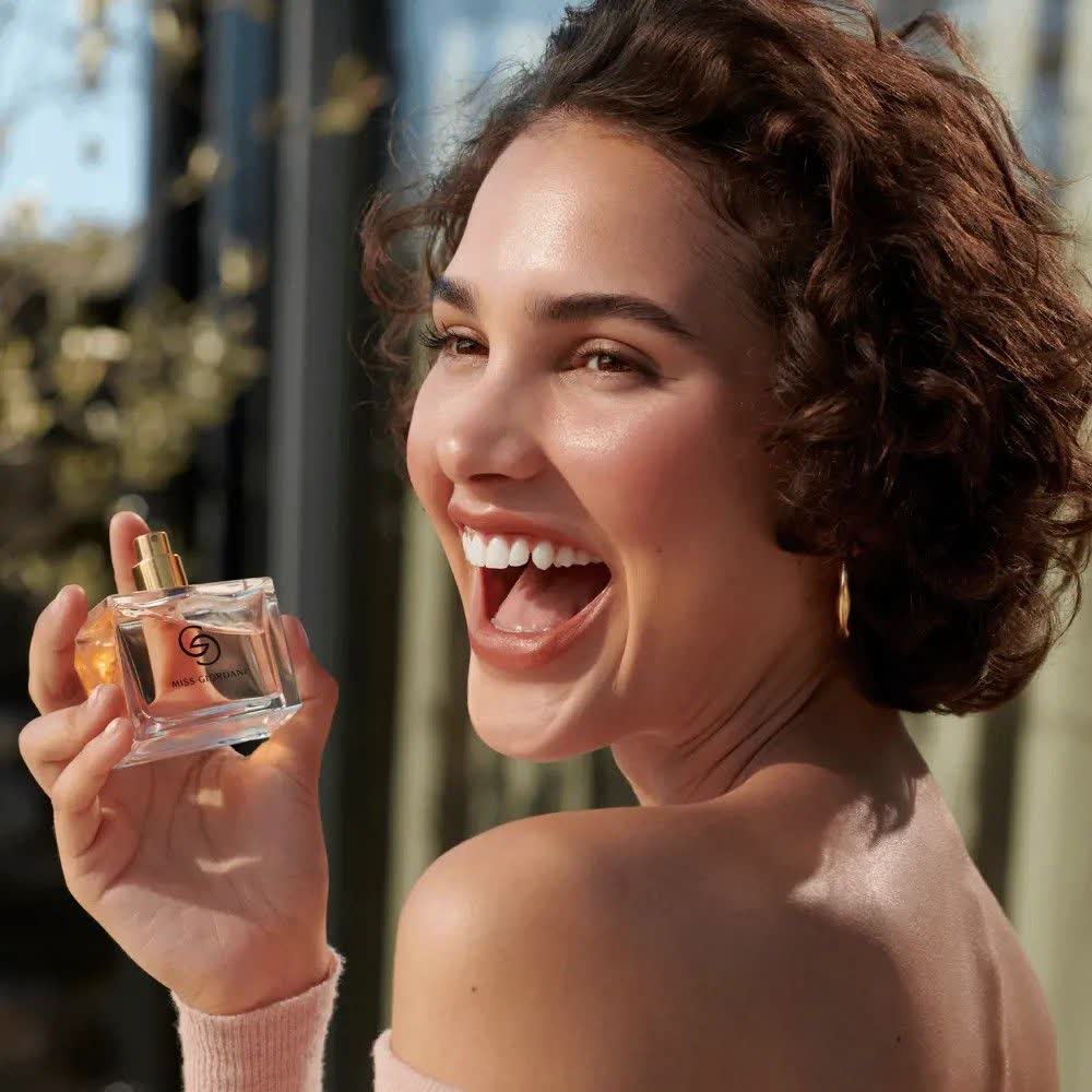 ادوپرفیوم میس جوردانی  Miss Giordani Eau de Parfum