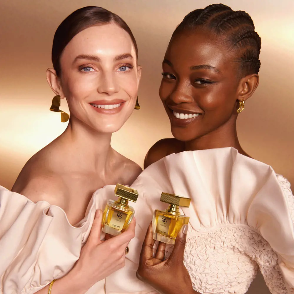 پرفیوم زنانه اسنزا جوردانی گلد Giordani Gold Essenza Parfum