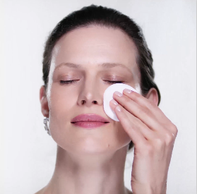 محلول پاک کننده میسلار دایموند سلولار Diamond Cellular Micellar Solution Cleanser