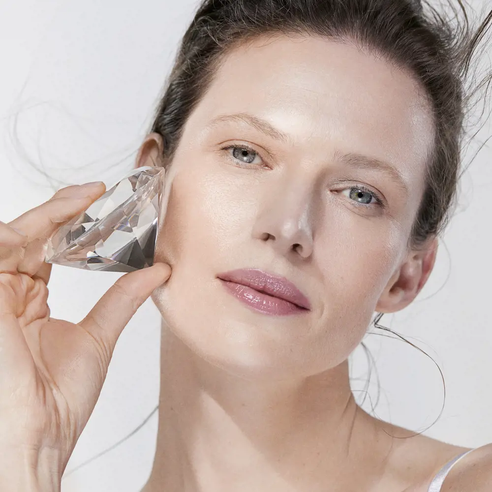 محلول پاک کننده میسلار دایموند سلولار Diamond Cellular Micellar Solution Cleanser